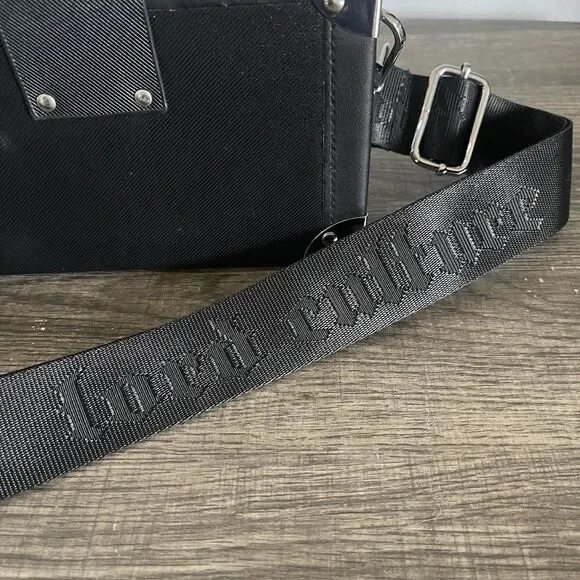 Lord Culture Women Black With Metal Hardware Hard Case Bag Crossbody - Picture 6 of 11